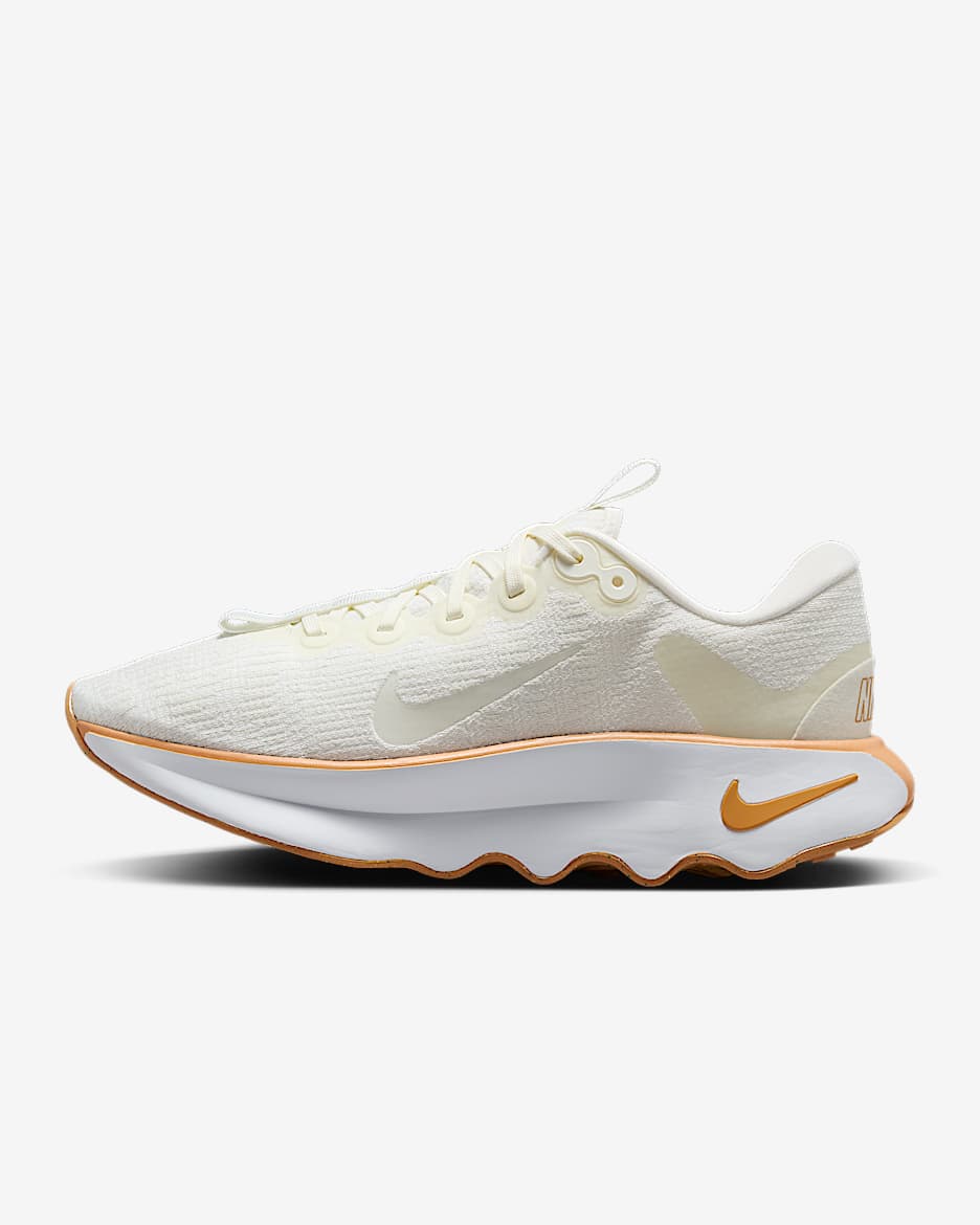 Nike Motiva Wandelschoenen voor dames - Sail/Wit/Copper Moon/Sail