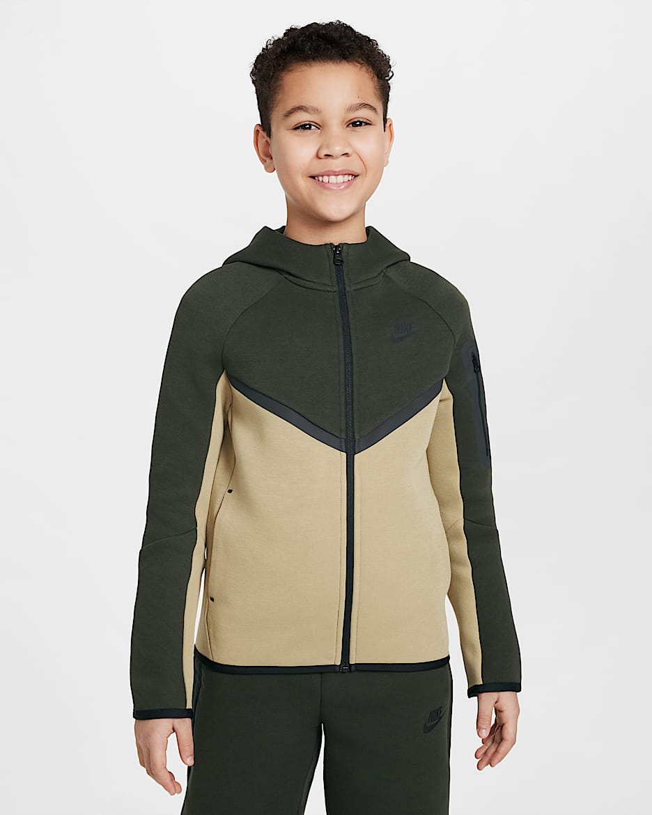 Nike Sportswear Tech Fleece Older Kids' Full-Zip Hoodie - Parachute Beige/Sequoia/Black/Black