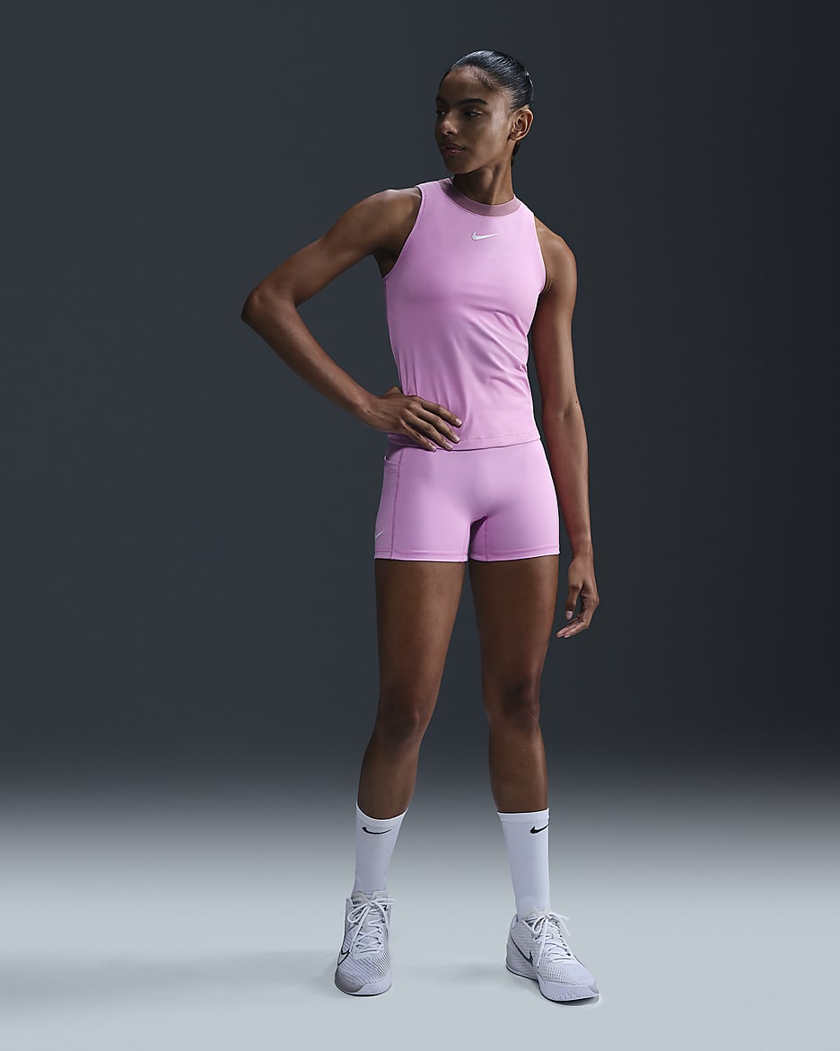 Shorts de tenis Dri-FIT para mujer NikeCourt Advantage - Rosa extremo/Blanco