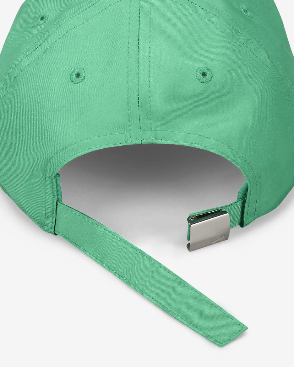 Gorra Swoosh metálica sin estructura para niños Nike Dri-FIT Club - Verde estadio