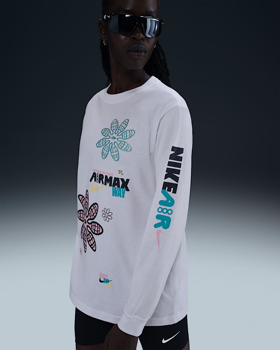 Playera de manga larga con gráfico holgada para mujer Nike Sportswear - Blanco