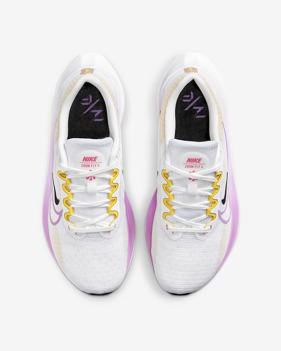 Tenis de correr en pavimento para mujer Nike Zoom Fly 5 - Blanco/Sulfuro vivo/Marrón ámbar/Fucsia enérgico