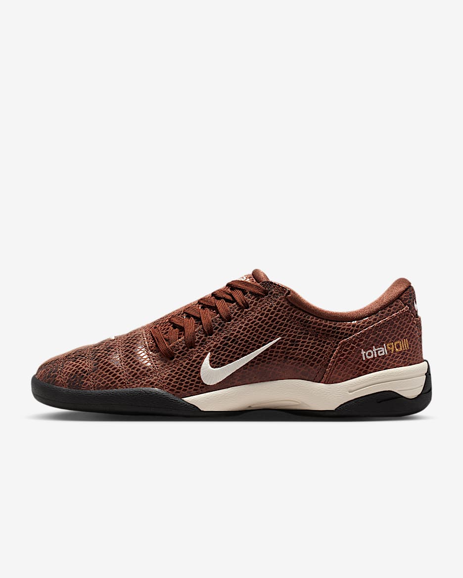 Nike Total 90 SE Women's Shoes - Fauna Brown/Pale Ivory/Black/Pale Ivory