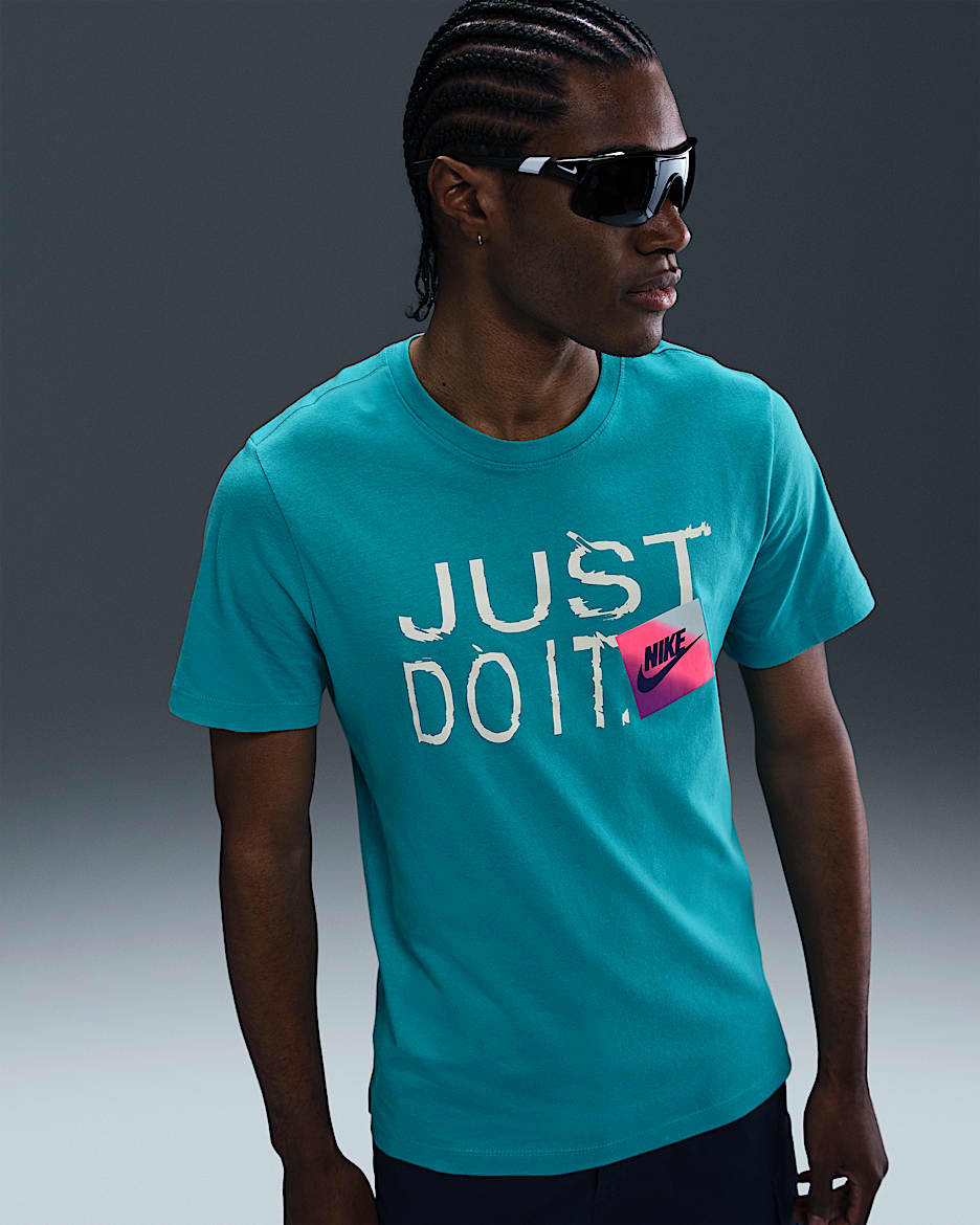 Nike Sportswear Men's T-Shirt - Dusty Cactus