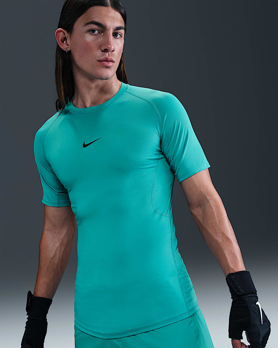 Playera de fitness ajustada de manga corta Dri-FIT para hombre Nike Pro - Cactus empolvado/Negro