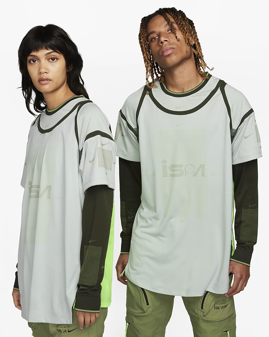 Nike ISPA Long-Sleeve Top. Nike.com