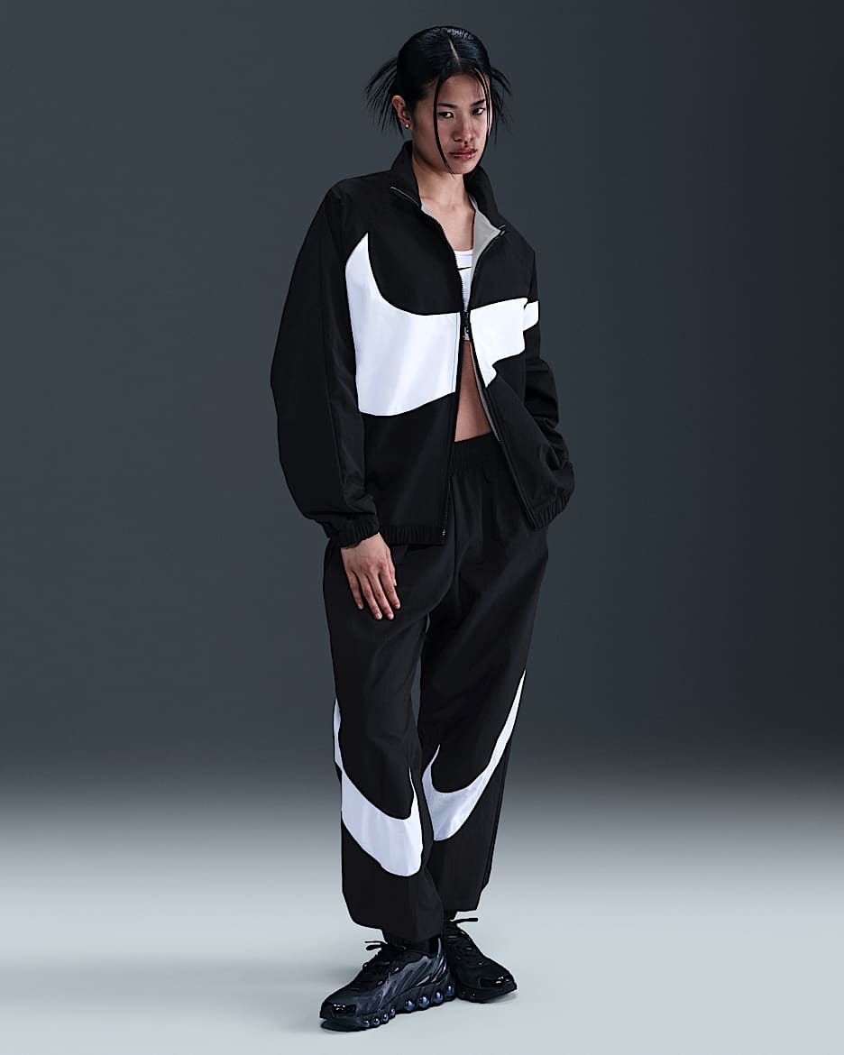 Nike Sportswear Women's Mid-Rise Joggers - Black/White