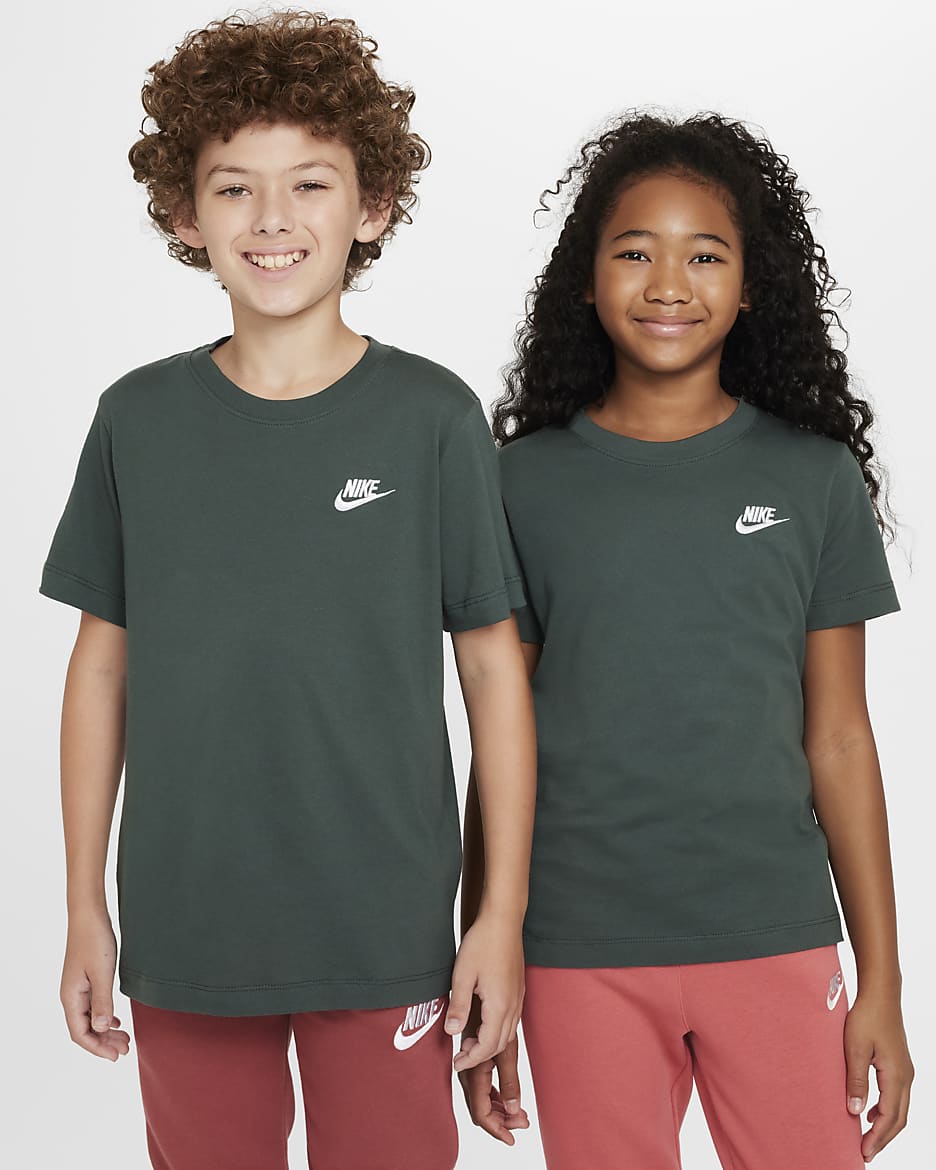Nike Sportswear T-Shirt für ältere Kinder - Vintage Green