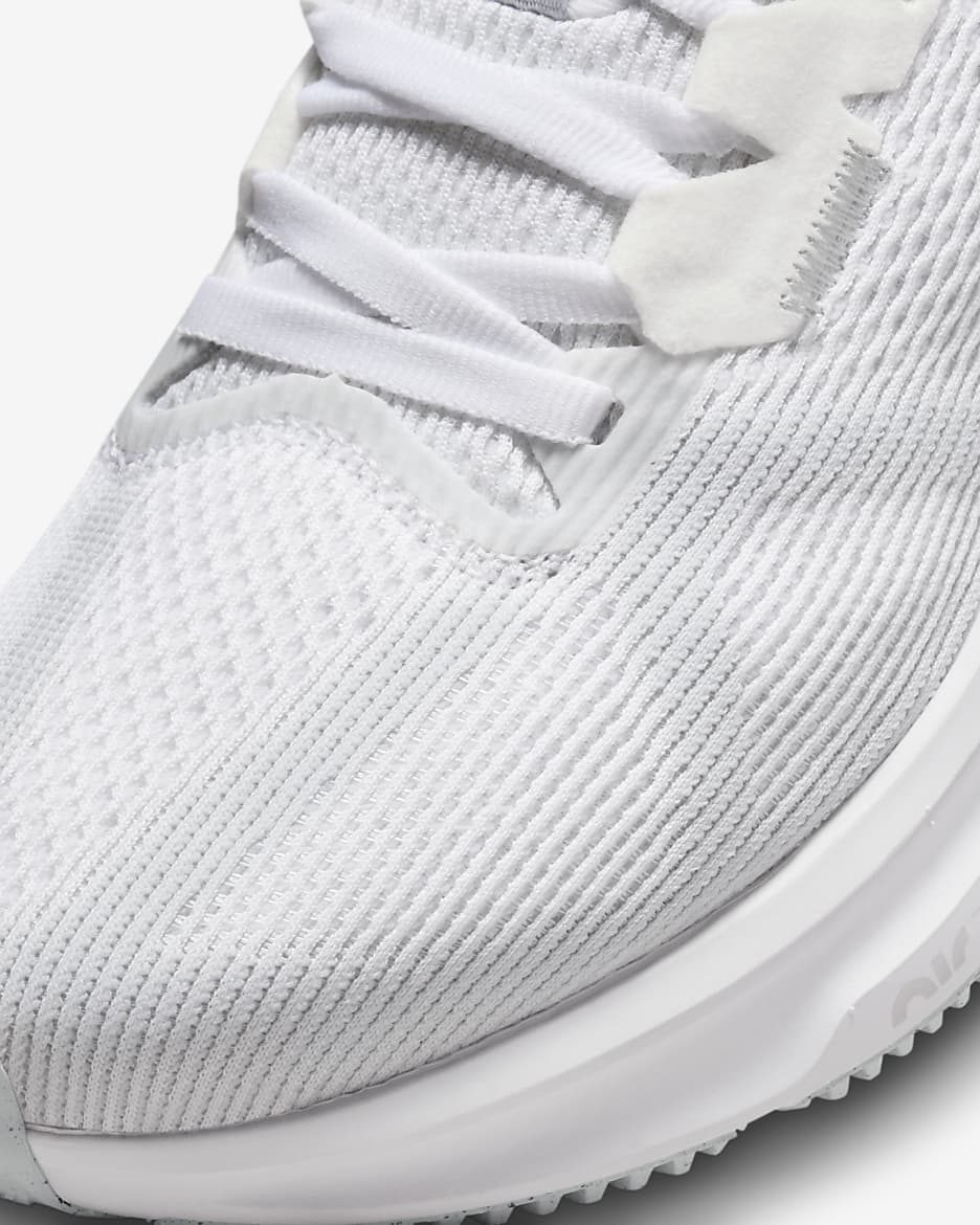 Nike Structure 25 Women's Road Running Shoes - White/Pure Platinum/Metallic Silver