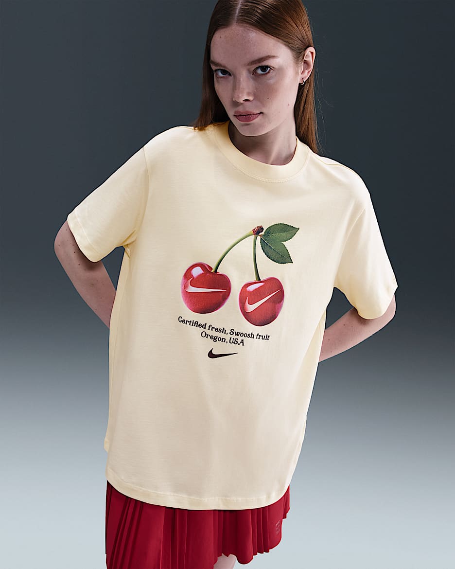Dámské tričko Nike Sportswear - Coconut Milk