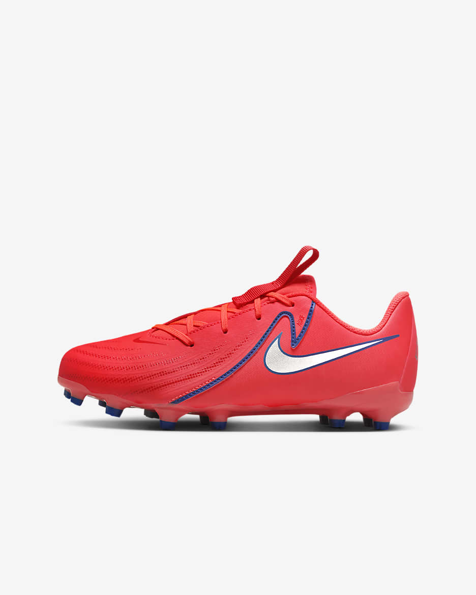 Chaussure de foot basse à crampons MG Nike Jr. Phantom GX 2 Academy « Erling Haaland Force9 » pour enfant/ado - Bright Crimson/Blanc