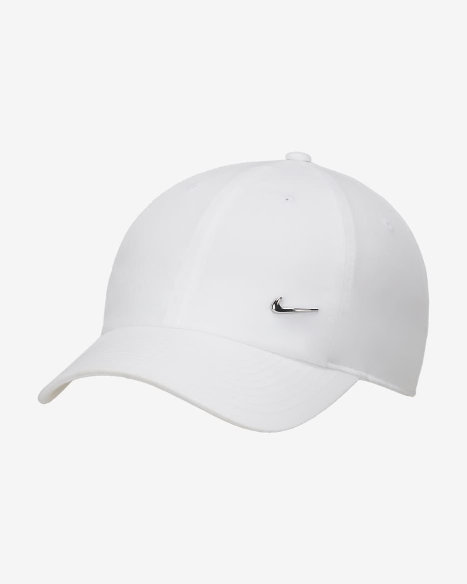 Εύκαμπτο καπέλο jockey με μεταλλικό σήμα Swoosh Nike Dri-FIT Club - Λευκό/Metallic Silver