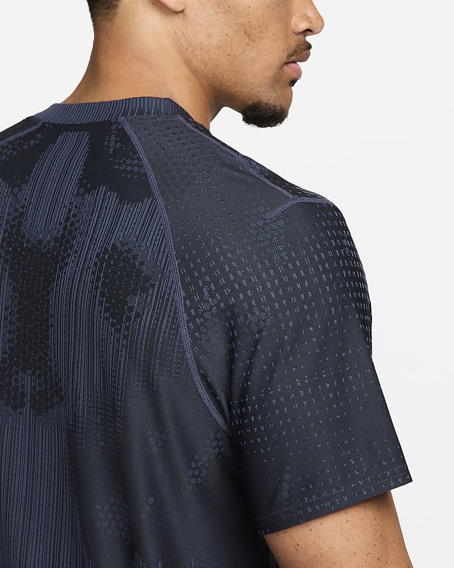 Nike A.P.S. Men's Dri-FIT ADV Short-Sleeve Versatile Top - Thunder Blue/Black/Black