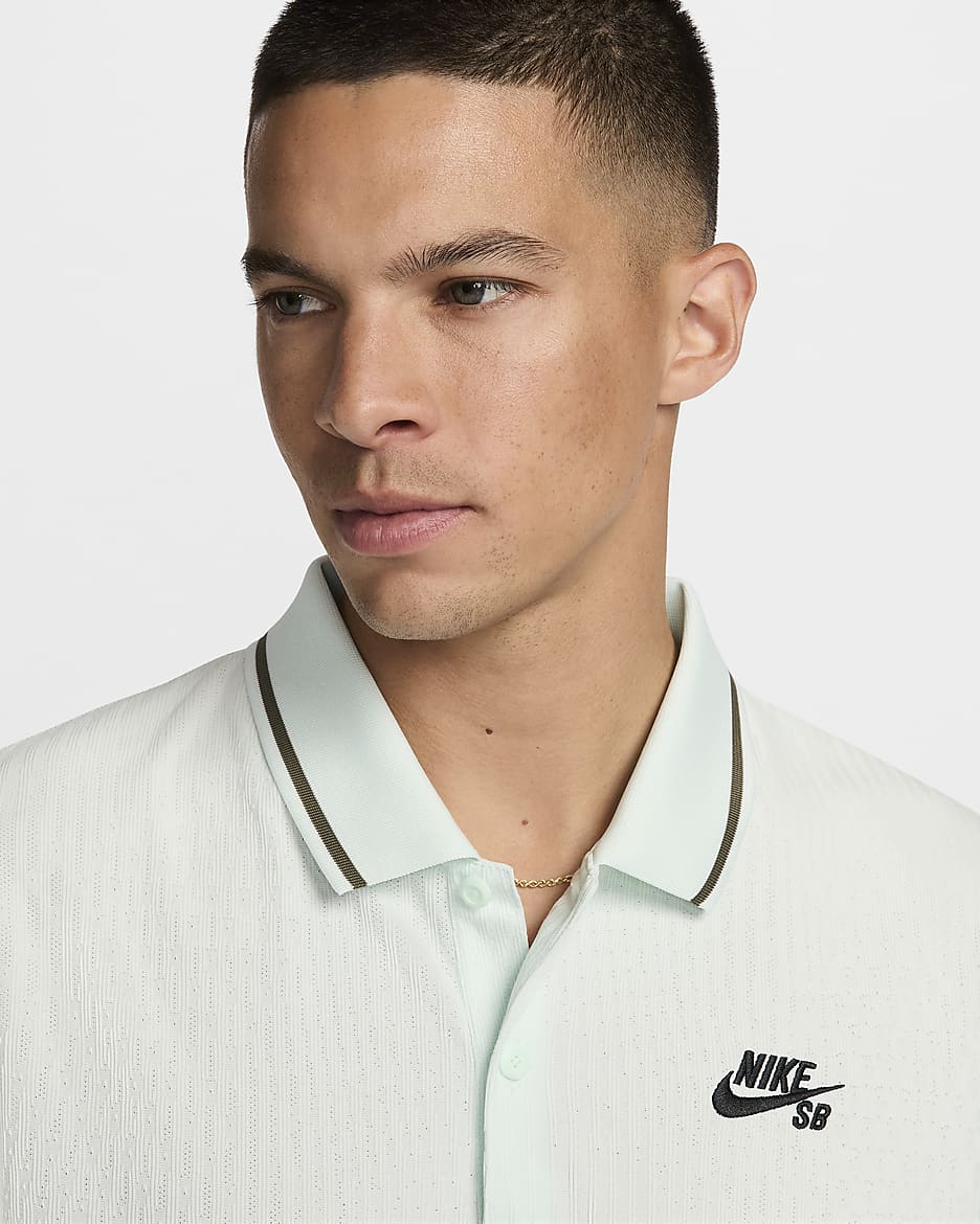 Nike SB Dri-FIT ADV kortermet skatepoloskjorte til herre - Barely Green/Svart