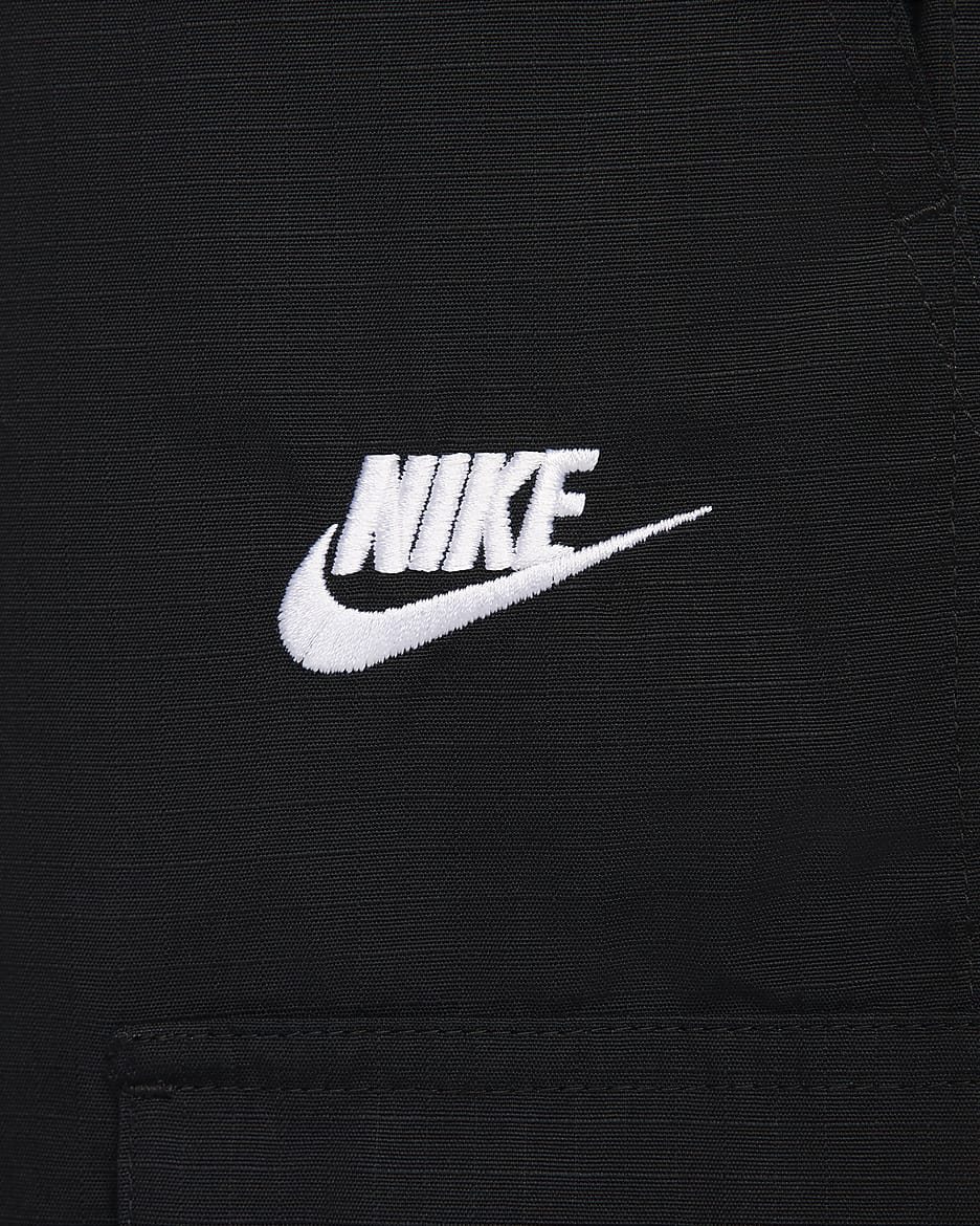 Short cargo tissé Nike Club pour homme - Noir/Blanc