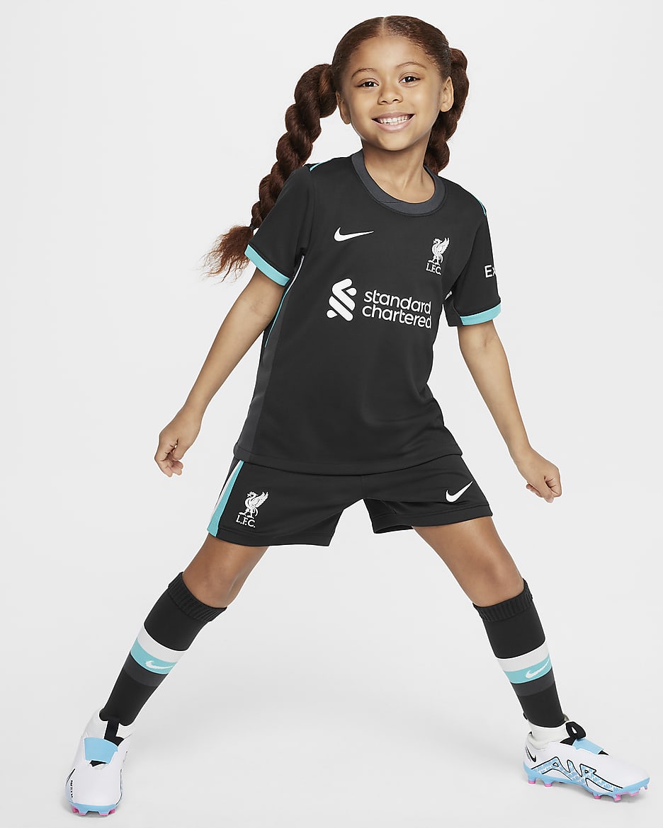 Liverpool FC 2024/25 Stadium Away Nike Football Replica-sæt i tre dele til mindre børn - Night Forest/Anthracite/Washed Teal/Sail