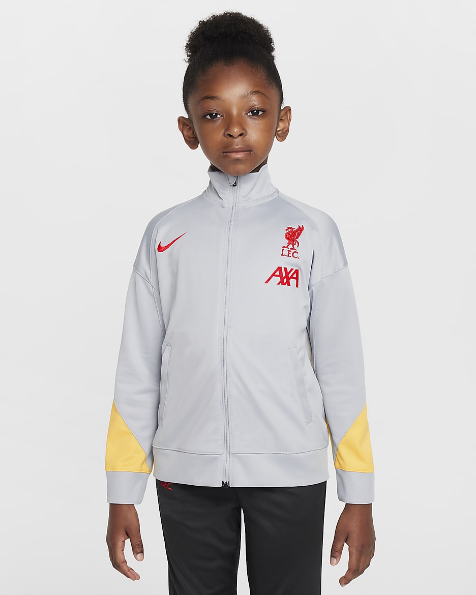 Liverpool FC Strike Üçüncü Nike Dri-FIT Örgü Küçük Çocuk Futbol Eşofmanı - Light Smoke Grey/Chrome Yellow/Dark Smoke Grey/Global Red