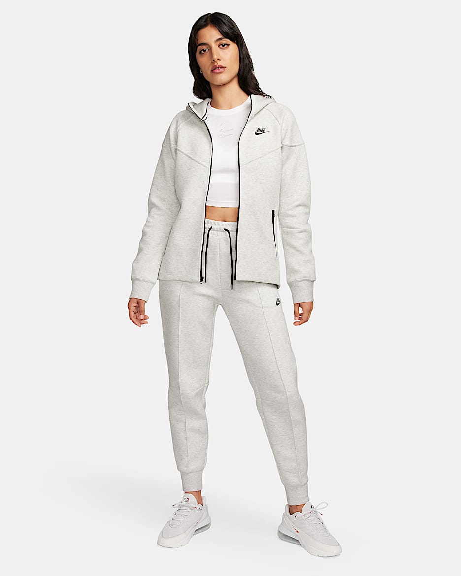 Fleece Windrunner Grey Nike Tech Tracksuit Womens Nike Tech Fleece - Main Image