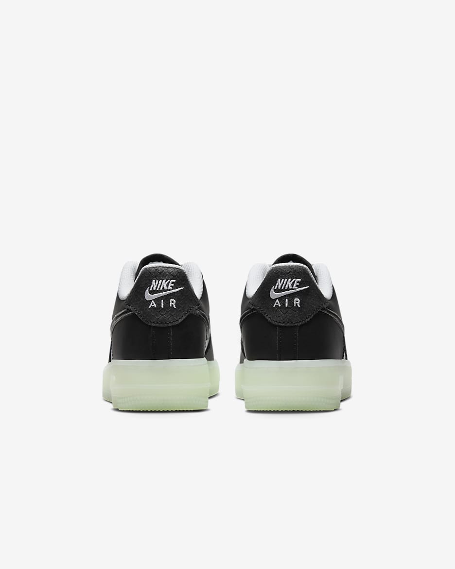 Nike Air Force 1 LV8 Older Kids' Shoes - White/Vapour Green/Black