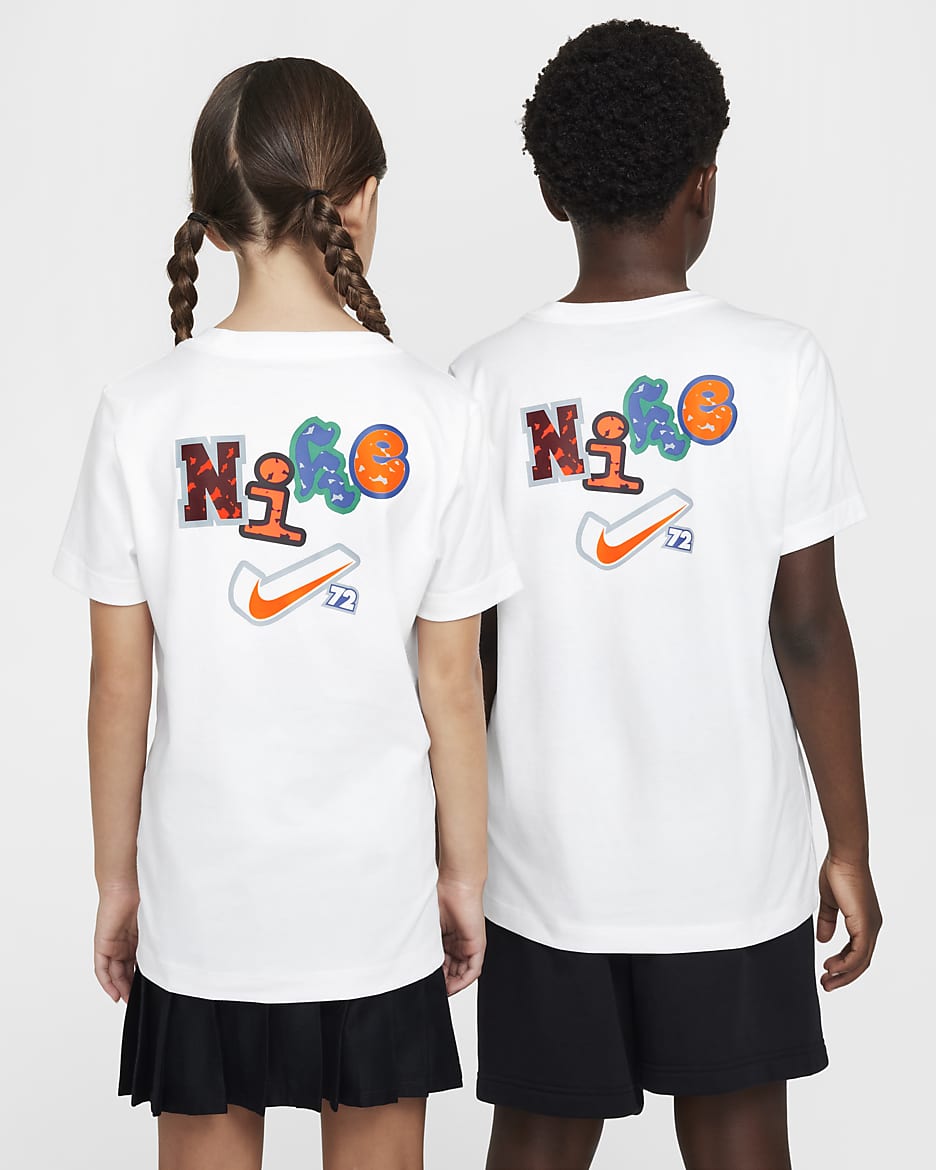 เสื้อยืดเด็กโต Nike Sportswear - ขาว