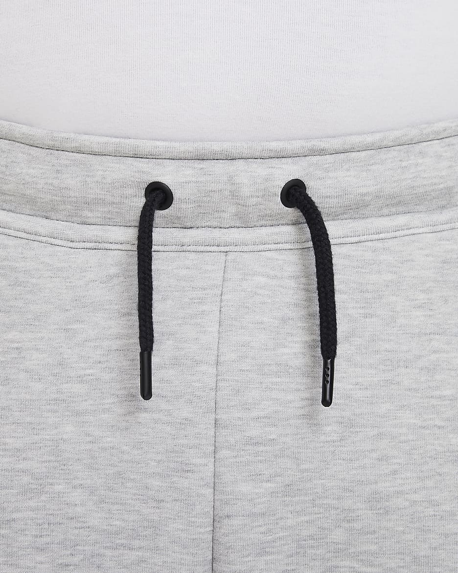 Nike Sportswear Tech Fleece Hose für ältere Kinder (Jungen) (erweiterte Größe) - Dark Grey Heather/Schwarz/Schwarz