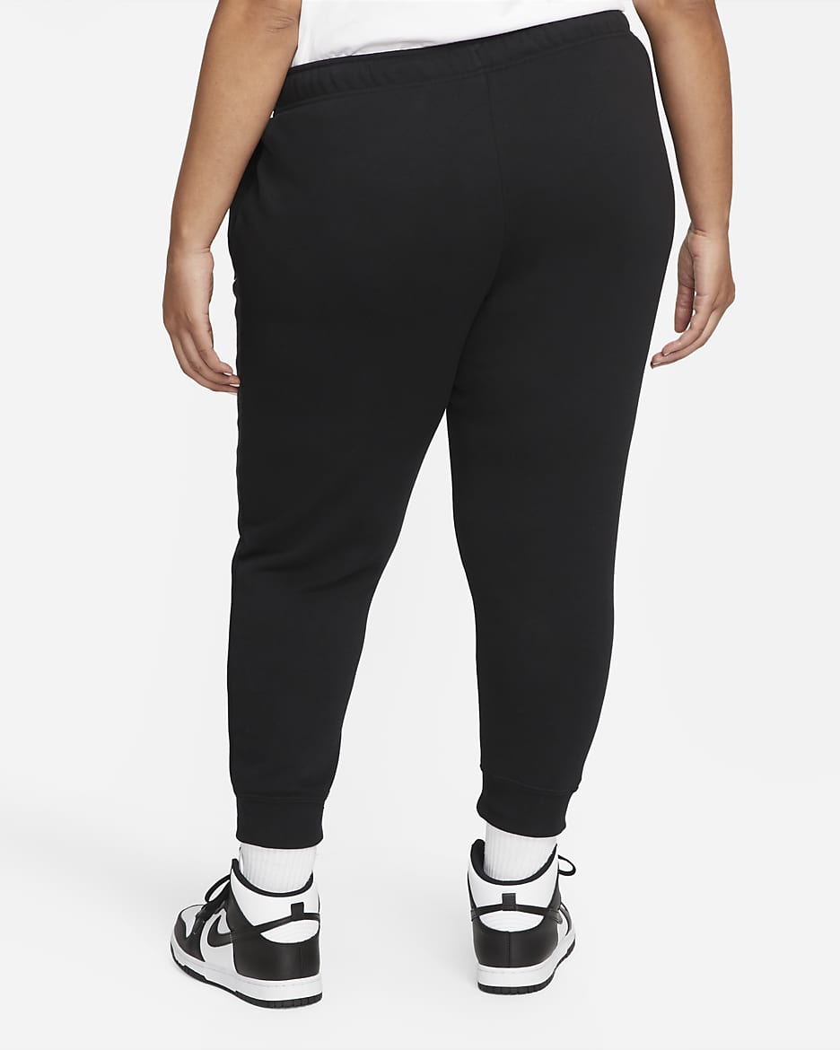 Nike Sportswear Club Fleece Women's Mid-Rise Joggers (Plus Size) - Black/White