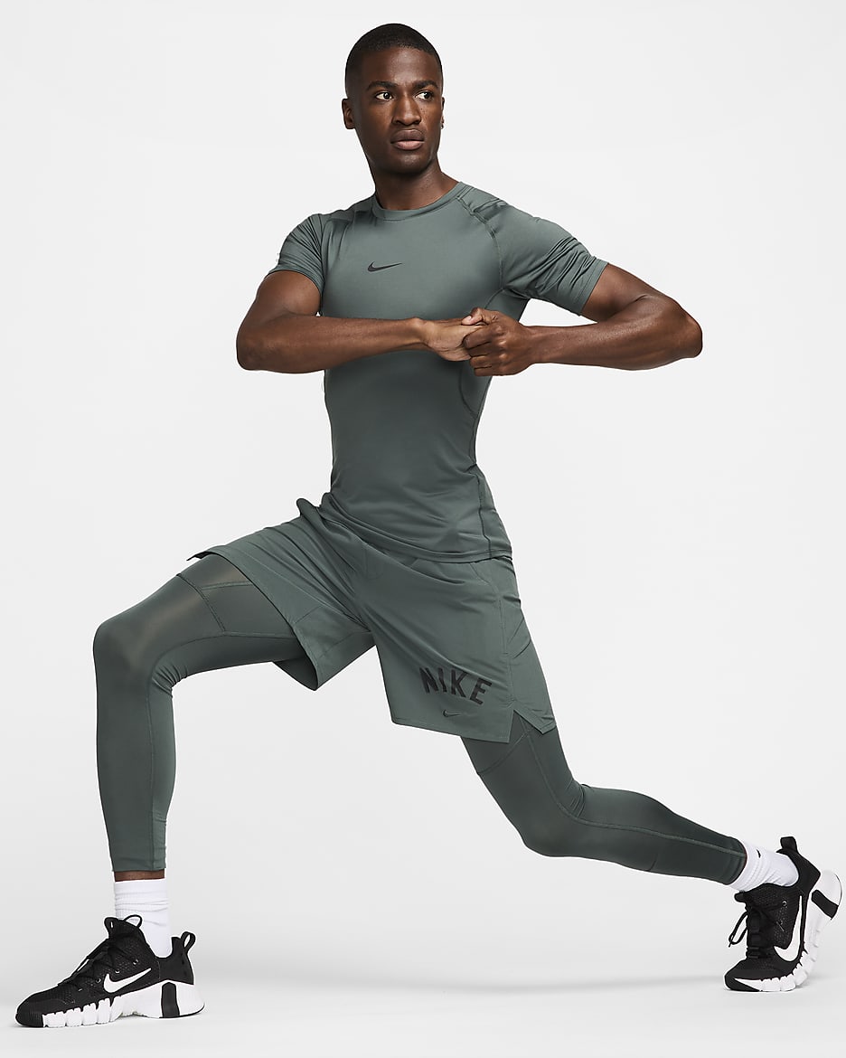 Ανδρική εφαρμοστή κοντομάνικη μπλούζα fitness Dri-FIT Nike Pro - Vintage Green/Μαύρο