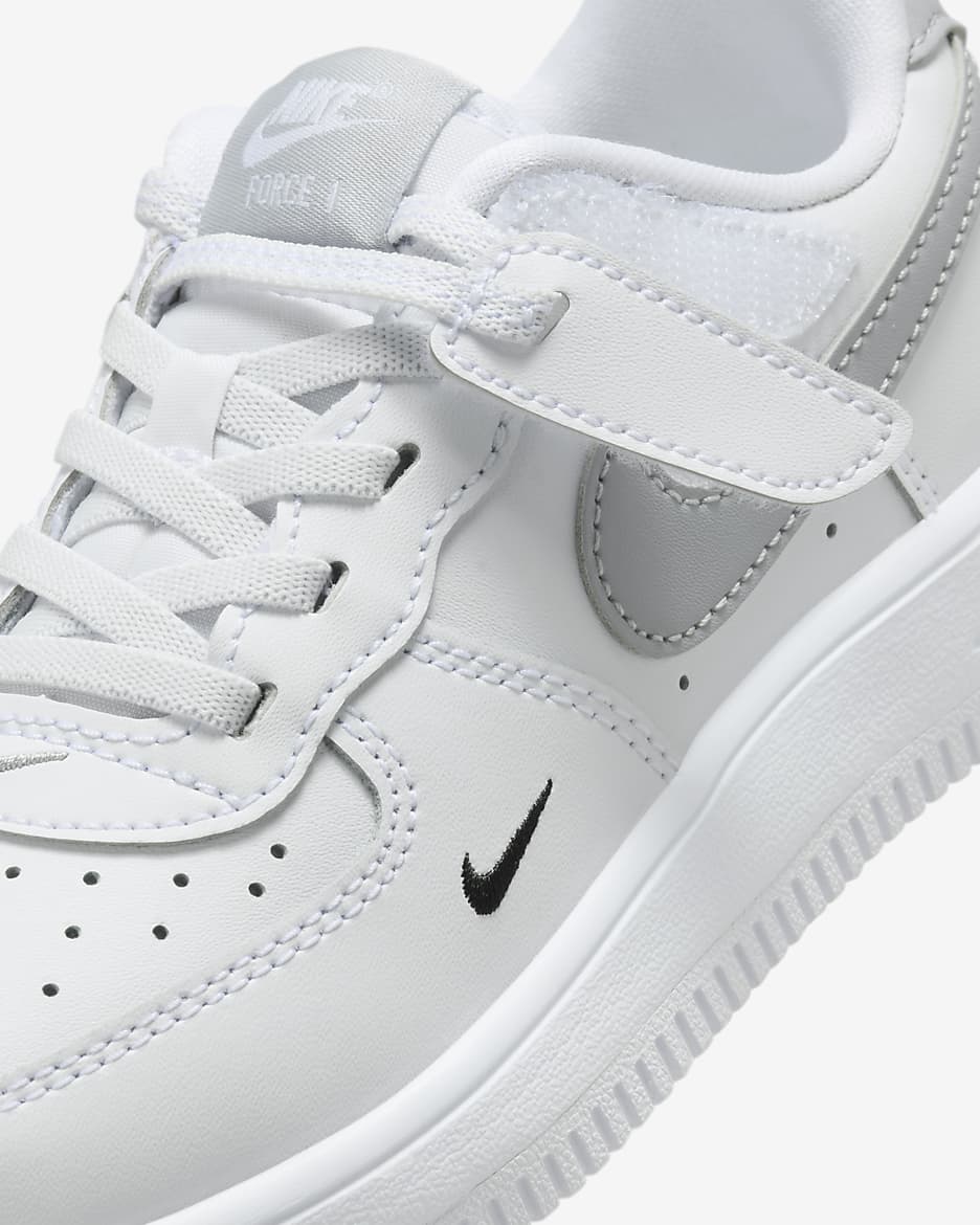 Sapatilhas Nike Force 1 Low EasyOn para criança - Branco/Preto/Cinzento Wolf