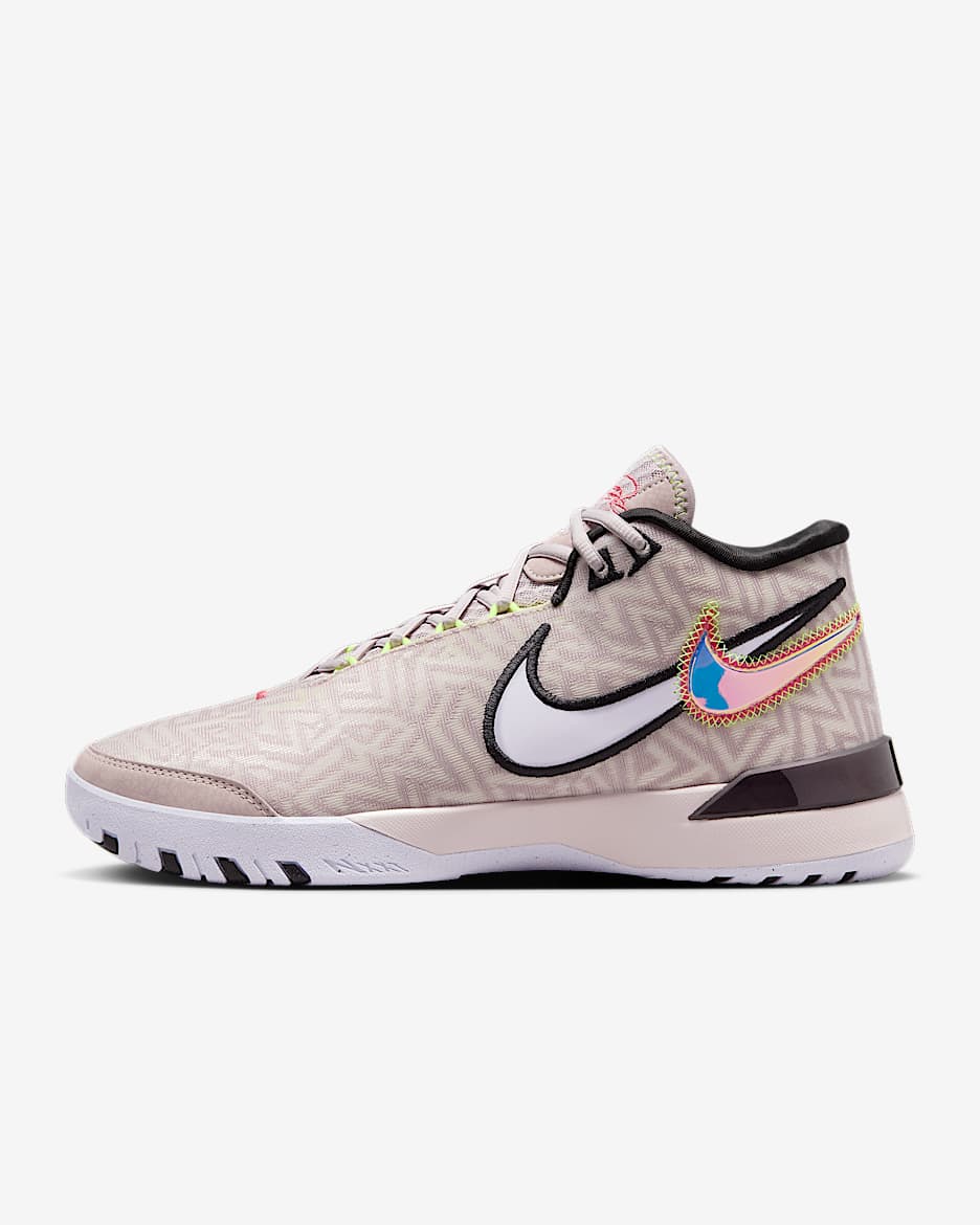LeBron NXXT Genisus Basketball Shoes