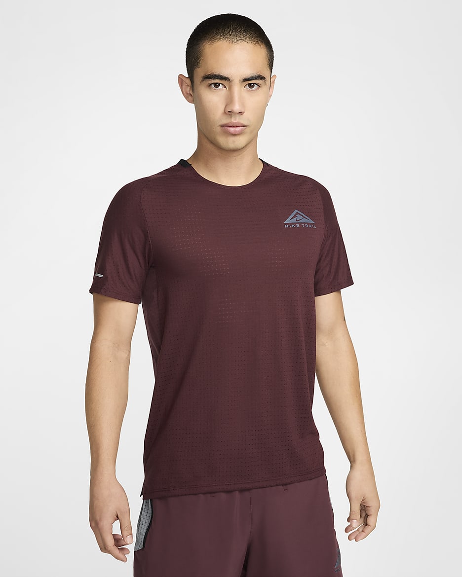 Nike Dri-FIT Trail Solar Chase Men's Short-Sleeve Trail Running Top - Burgundy Crush/Black