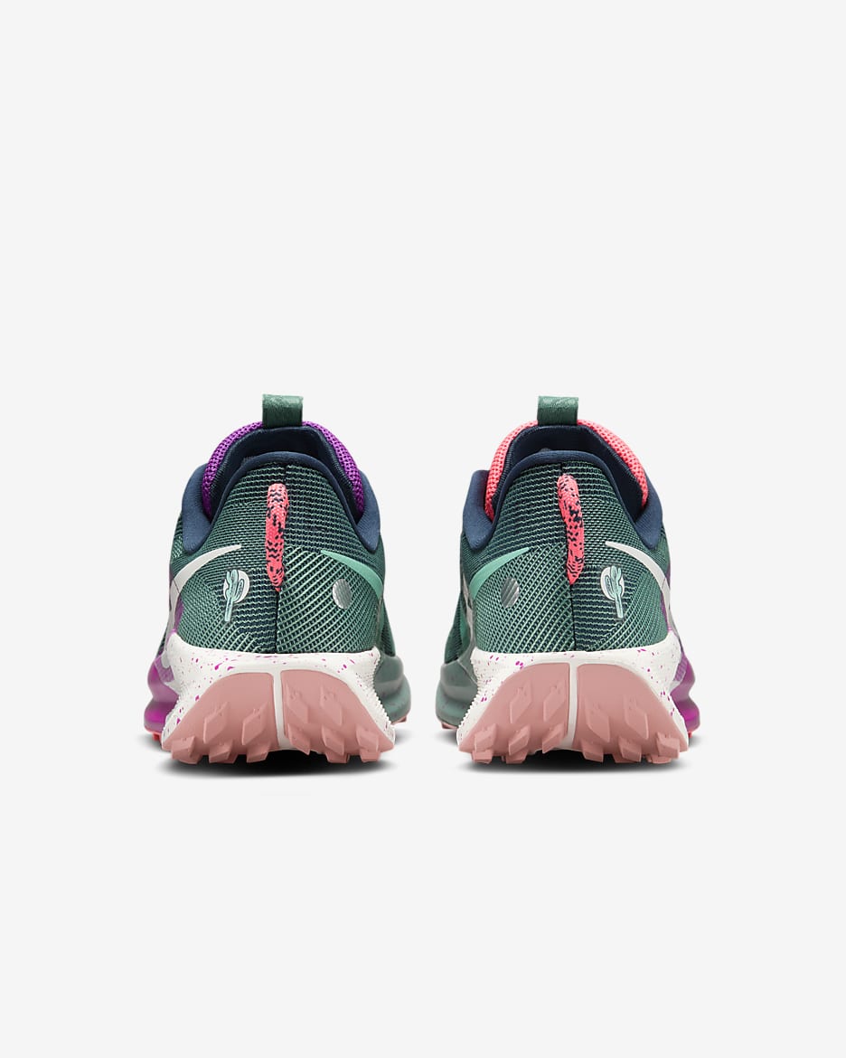 Terränglöparsko Nike Pegasus Trail 5 för kvinnor - Armory Navy/Vivid Grape/Green Frost/Phantom