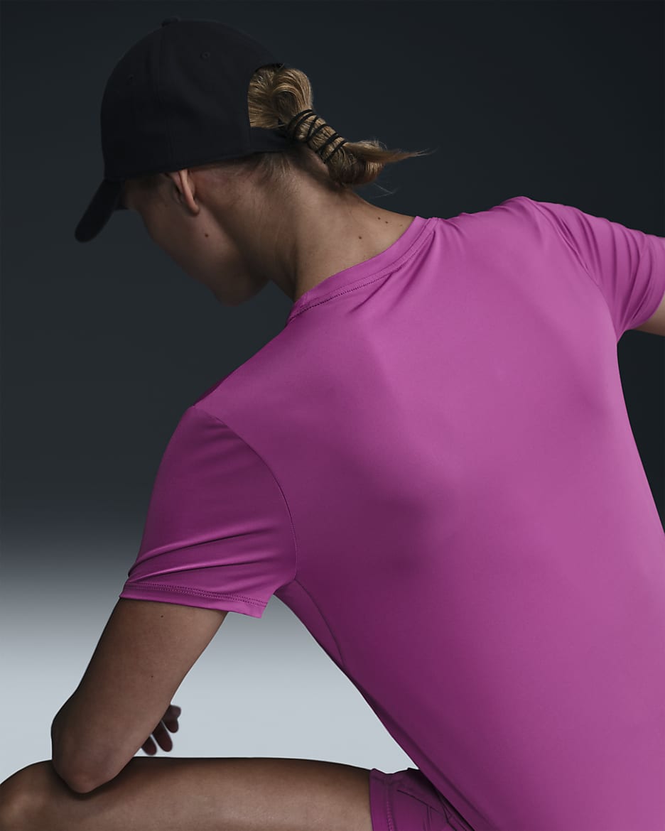 Nike One Classic Dri-FIT Kurzarm-Oberteil für Damen - Hot Fuchsia/Schwarz