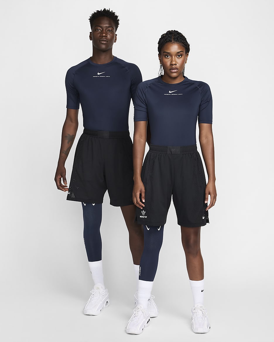 Haut de basketball première couche à manches courtes NOCTA pour Homme - College Navy/Blanc