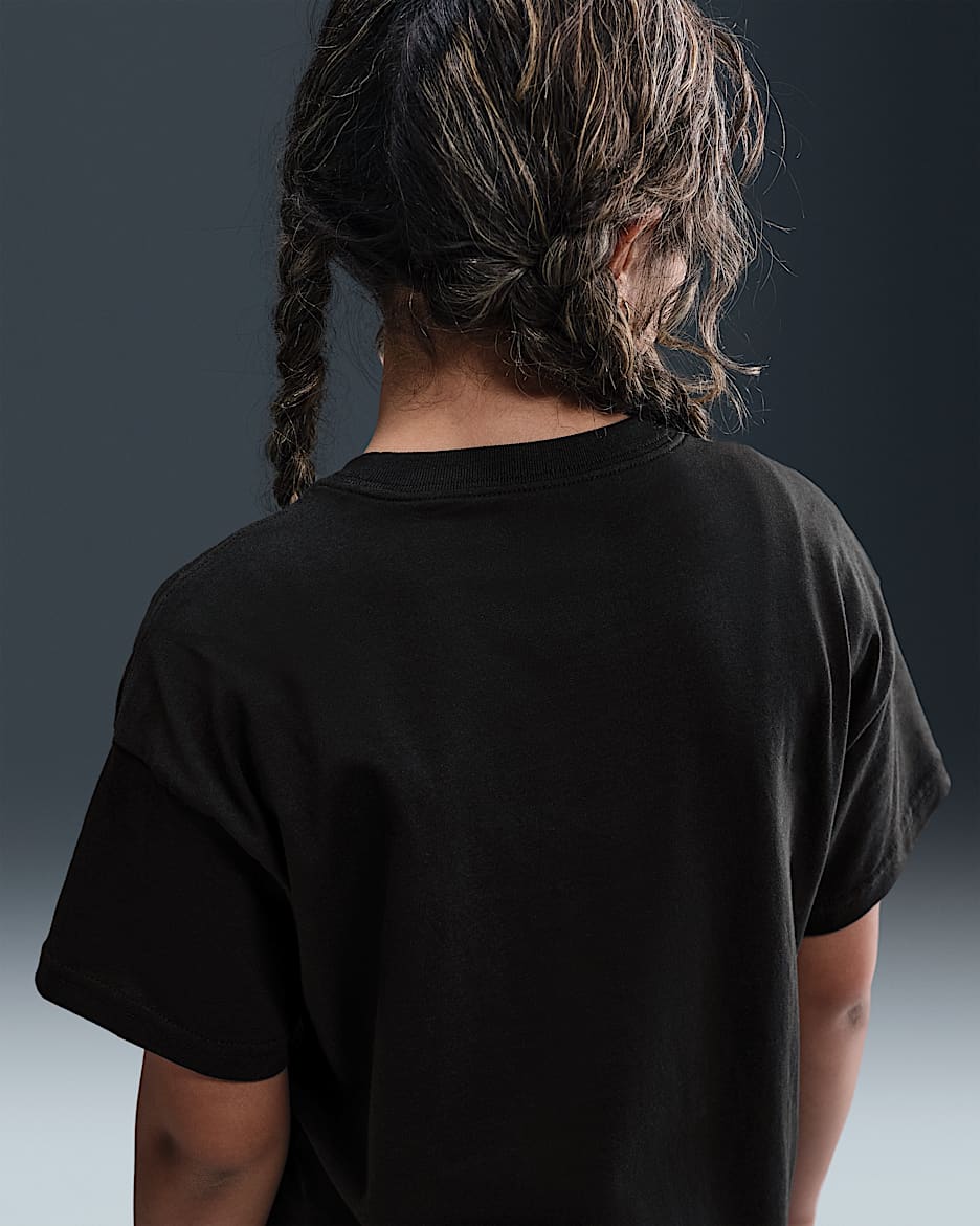 Nike Sportswear Big Kids' (Girls') T-Shirt