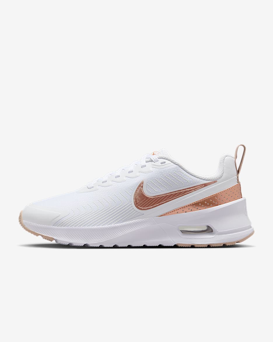 Nike Air Max Nuaxis damesschoenen - Wit/Sand/Zwart/Metallic Red Bronze