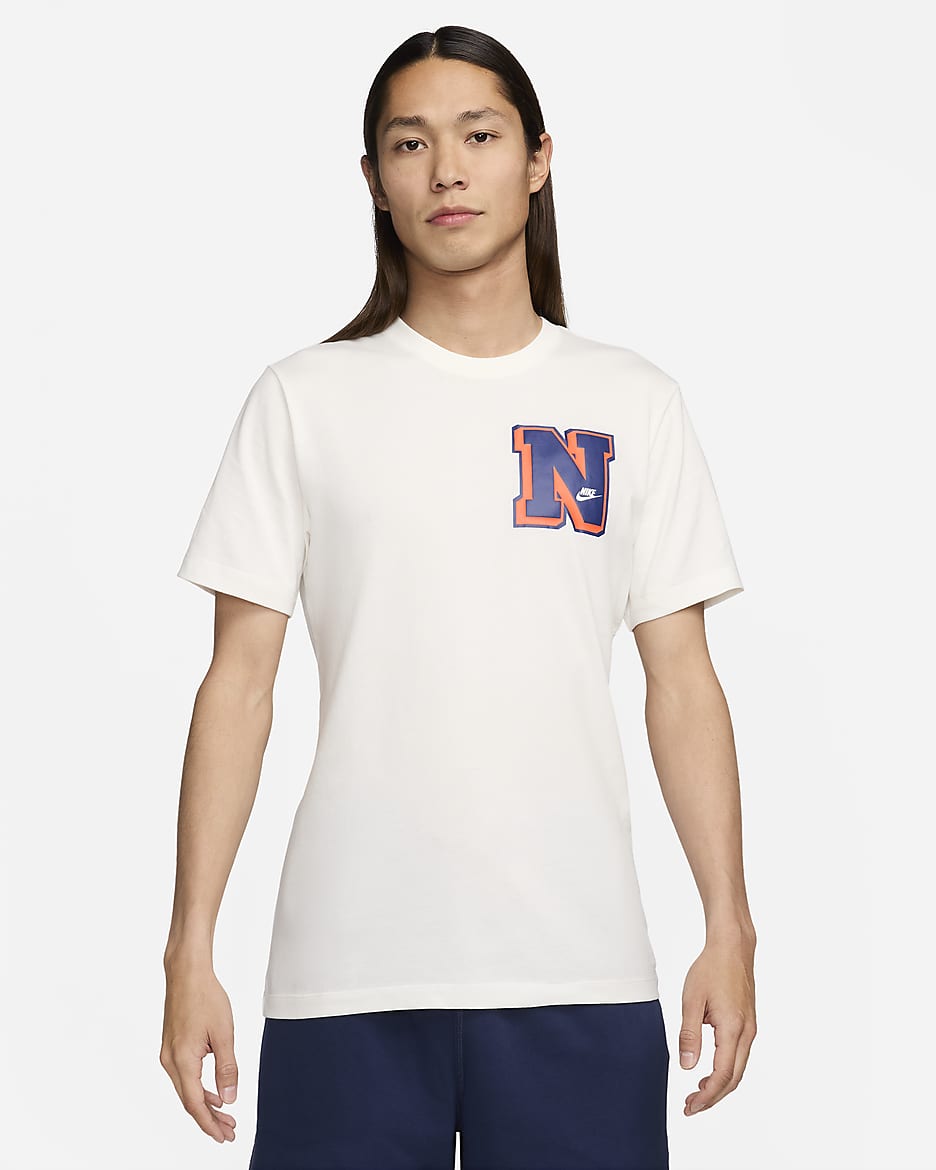 Nike Sportswear Men's T-Shirt - Sail