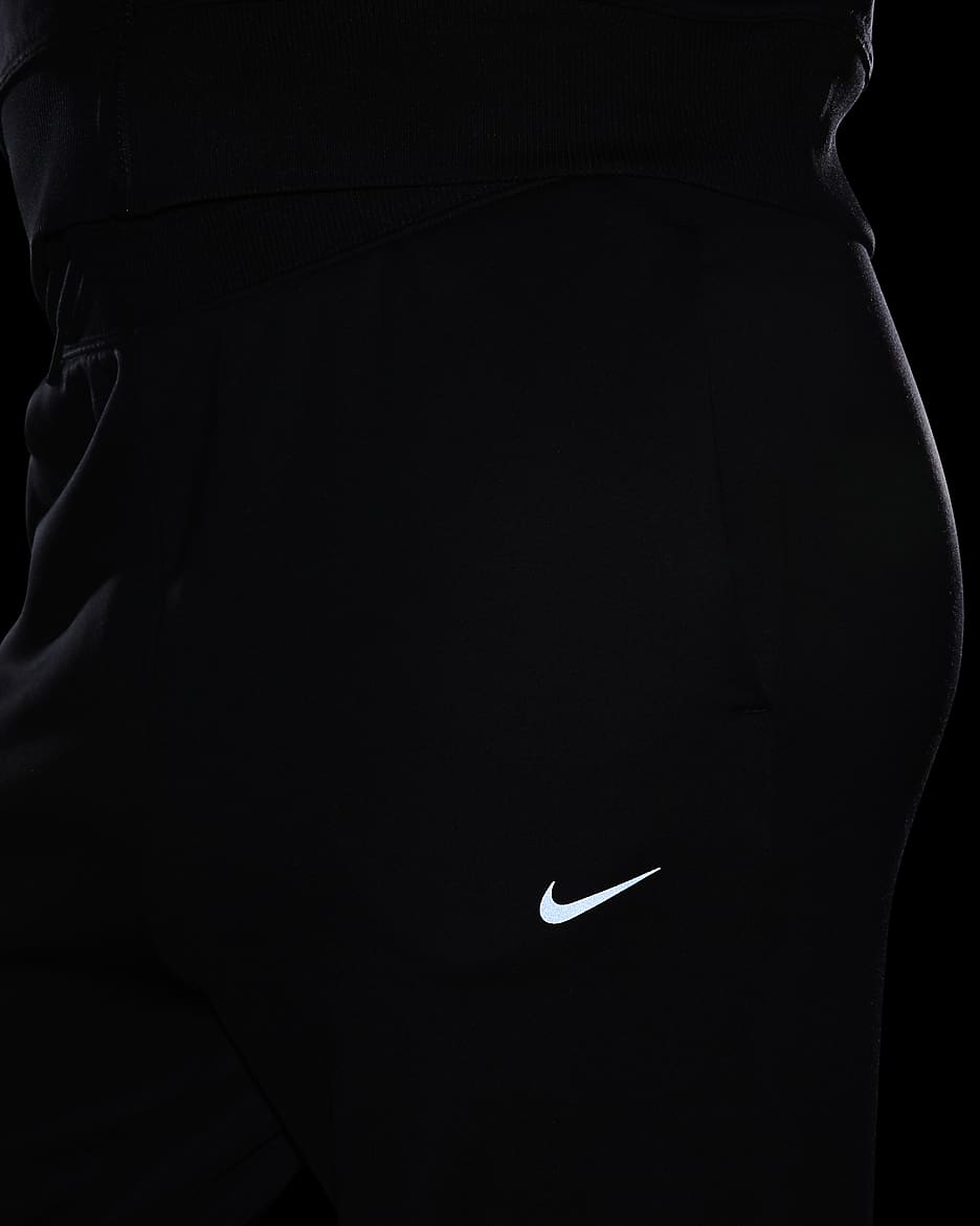 Nike Therma-FIT One Women's High-Waisted 7/8 Joggers - Black/White