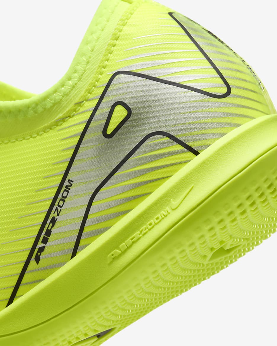 Nike Jr. Mercurial Vapor 16 Academy Younger/Older Kids' IC Low-Top Football Shoes - Volt/Black