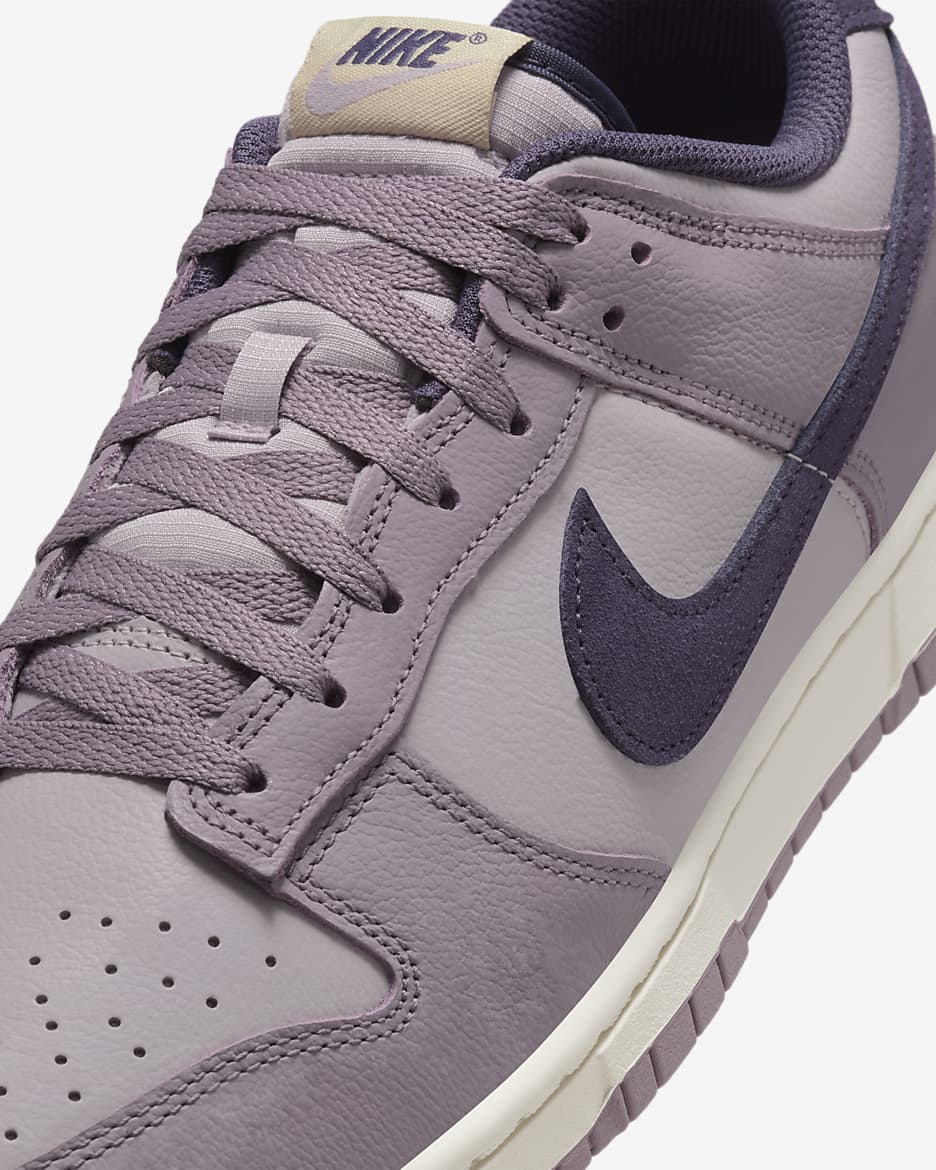 Nike Dunk Low Retro SE Men's Shoes - Light Violet Ore/Platinum Violet/Team Gold/Dark Raisin