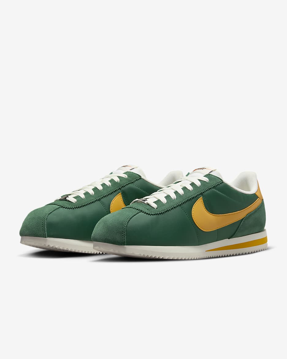 Tenis para hombre Nike Cortez Textile - Verde desfiladero/Vela/Naranja alfa/Amarillo ocre