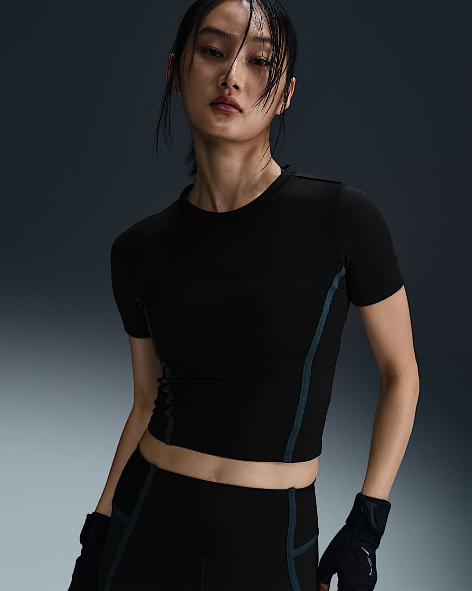 ナイキ ワン フィッテド ウィメンズ Dri-FIT ショートスリーブ トップ - ブラック/アーモリーネイビー/ブラック