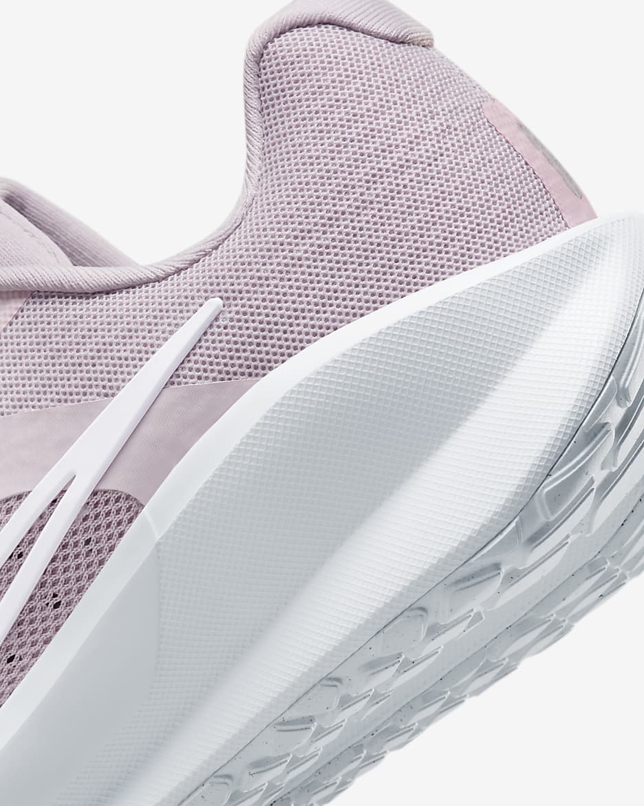 Nike Downshifter 13 hardloopschoenen voor dames (straat) - Platinum Violet/Photon Dust/Wit