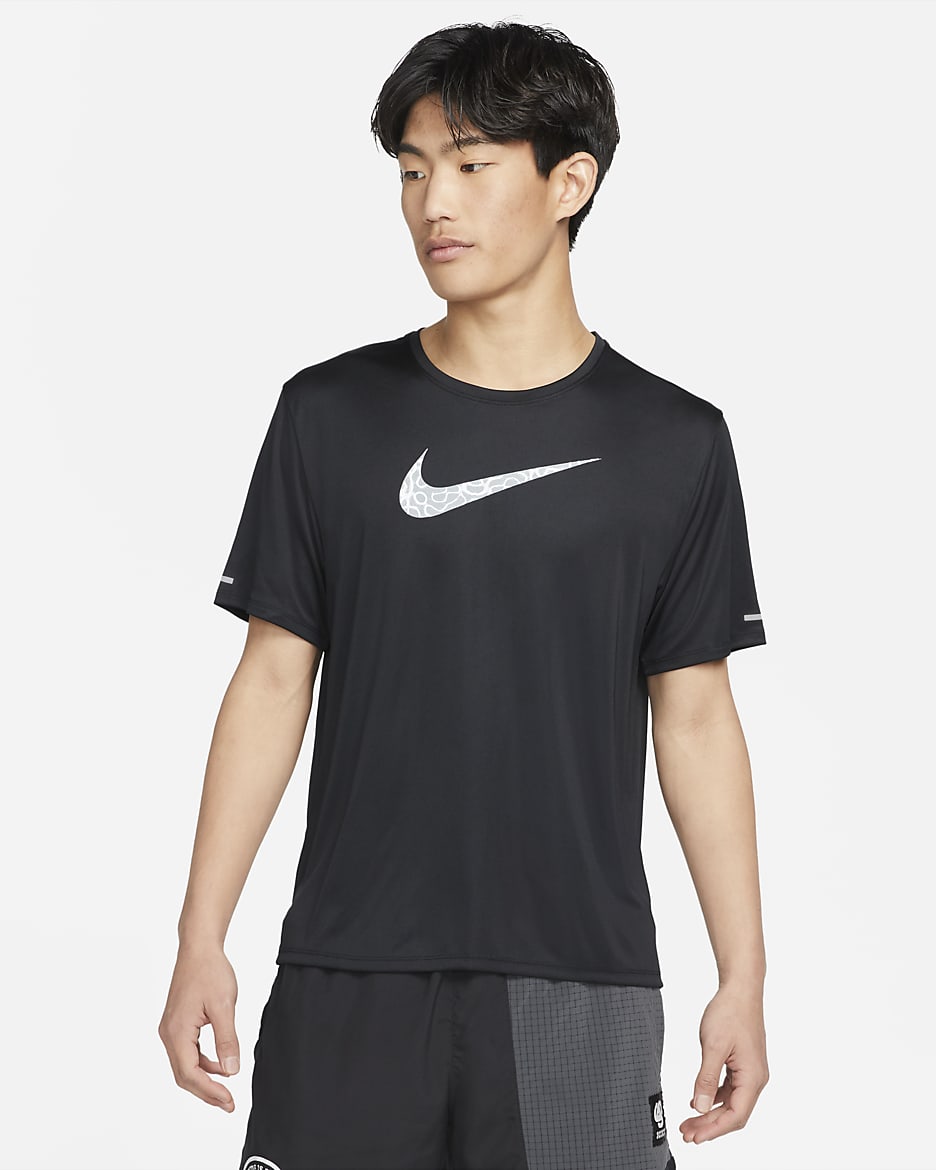 เสื้อวิ่งแขนสั้นผู้ชาย Nike Dri-FIT Wild Run Miler - ดำ