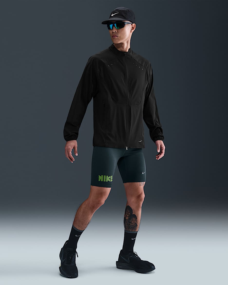 Nike Fast Men's Dri-FIT 1/2-Length Running Tights - Seaweed