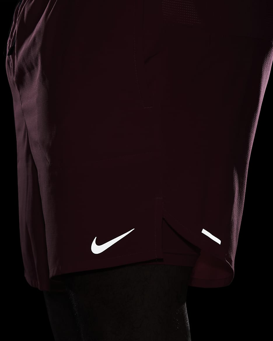 Męskie spodenki do biegania 2 w 1 18 cm Dri-FIT Nike Stride - Aster Pink/Aster Pink/Czerń