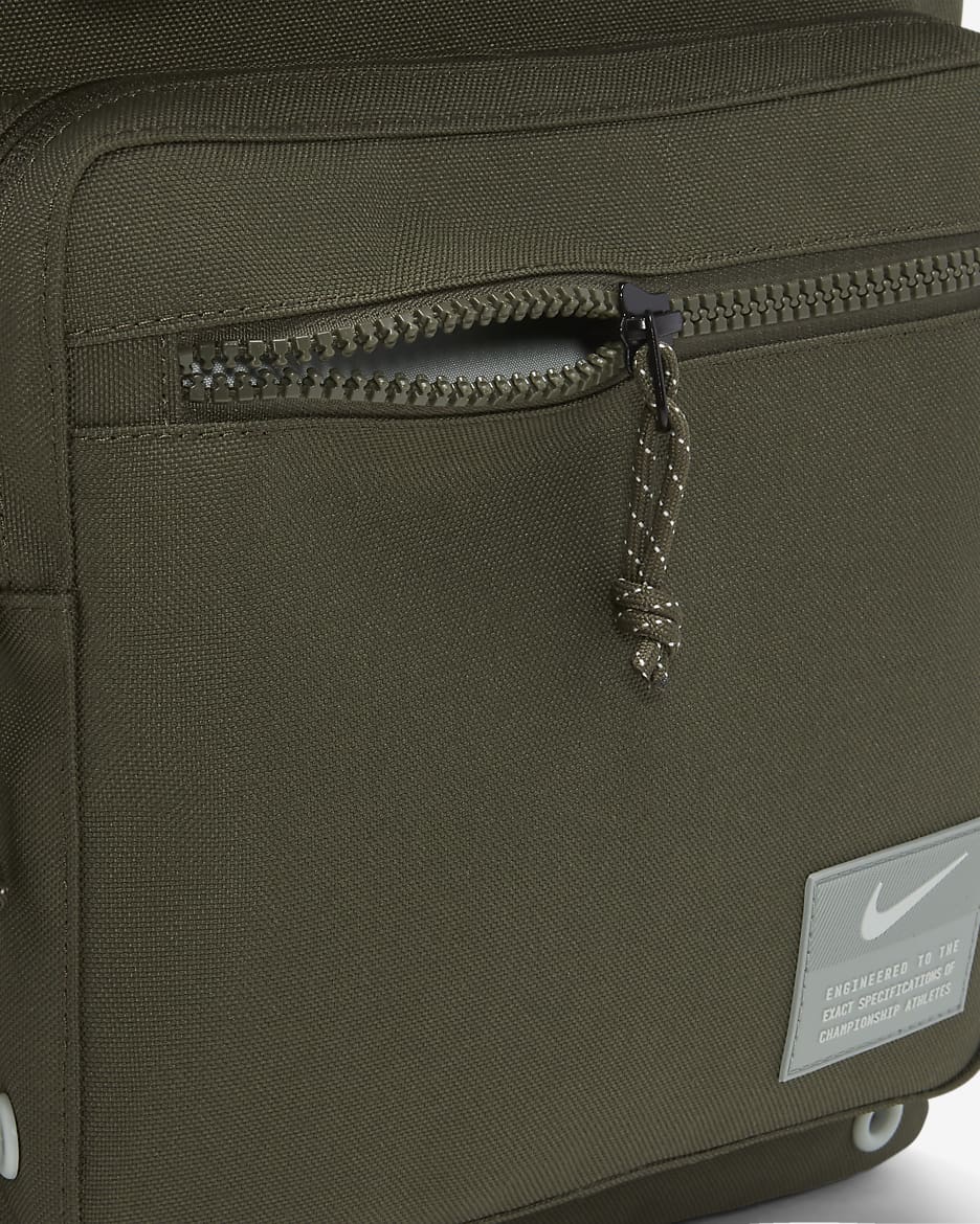 Nike Utility Speed Training Backpack (27L) - Cargo Khaki/Cargo Khaki/Mica Green