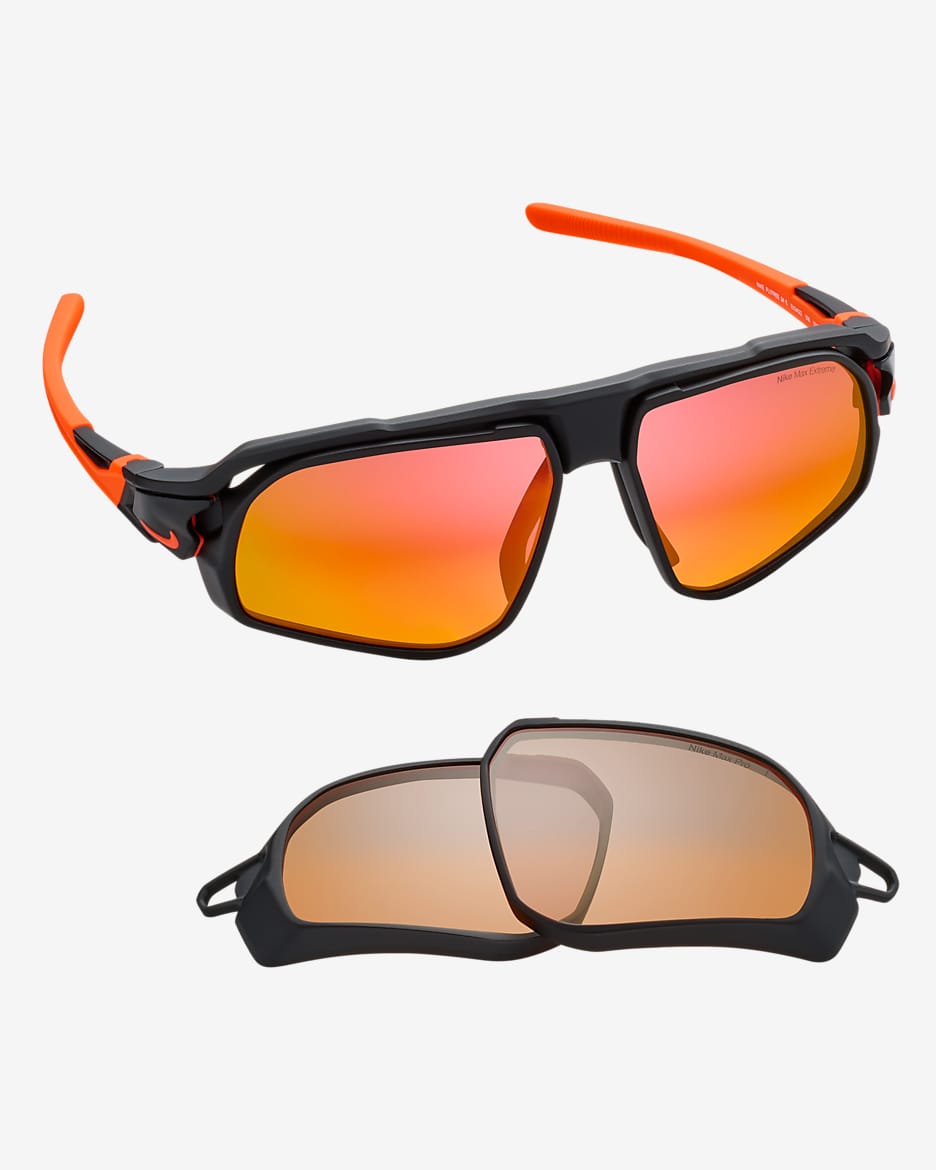 Nike Flyfree Sonnenbrille mit Road Tint - Schwarz/Total Orange