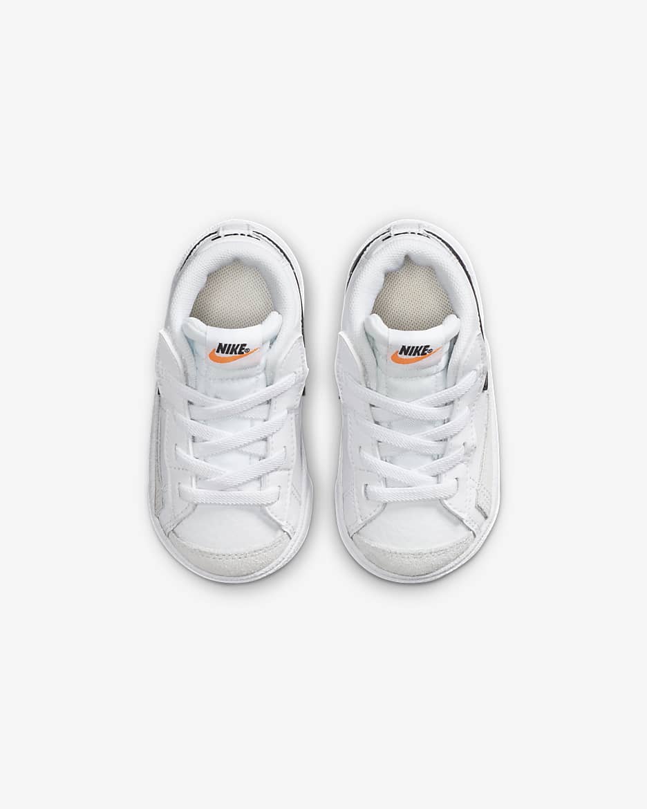 Sko Nike Blazer Mid '77 för baby/små barn - Vit/Total Orange/Svart