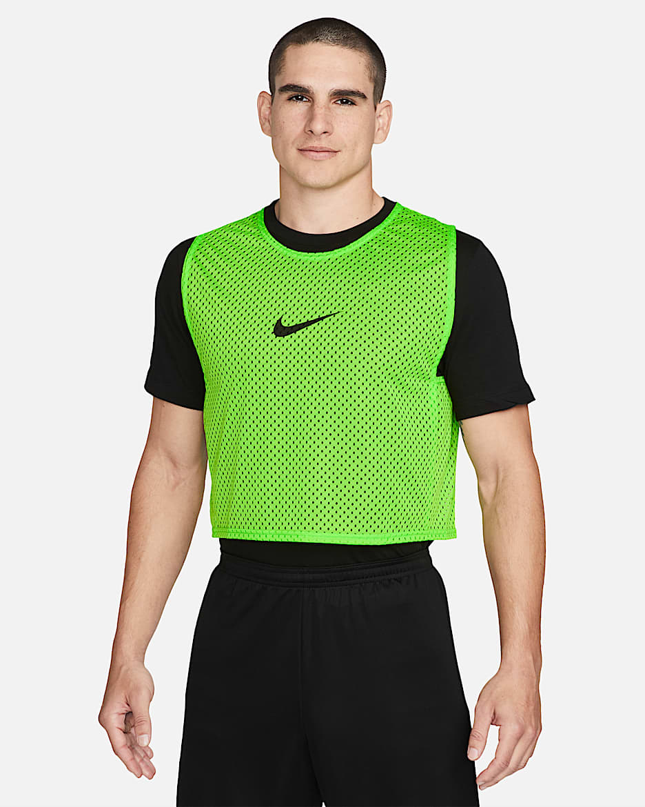 ナイキ Dri-FIT パーク サッカー トレーニングビブ (3着セット) - アクショングリーン/ブラック