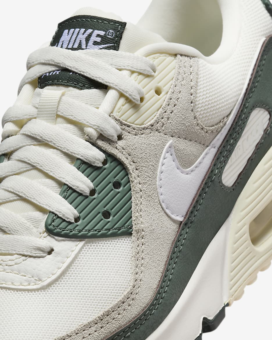 Nike Air Max 90-sko til kvinder - Sail/Vintage Green/Coconut Milk/hvid